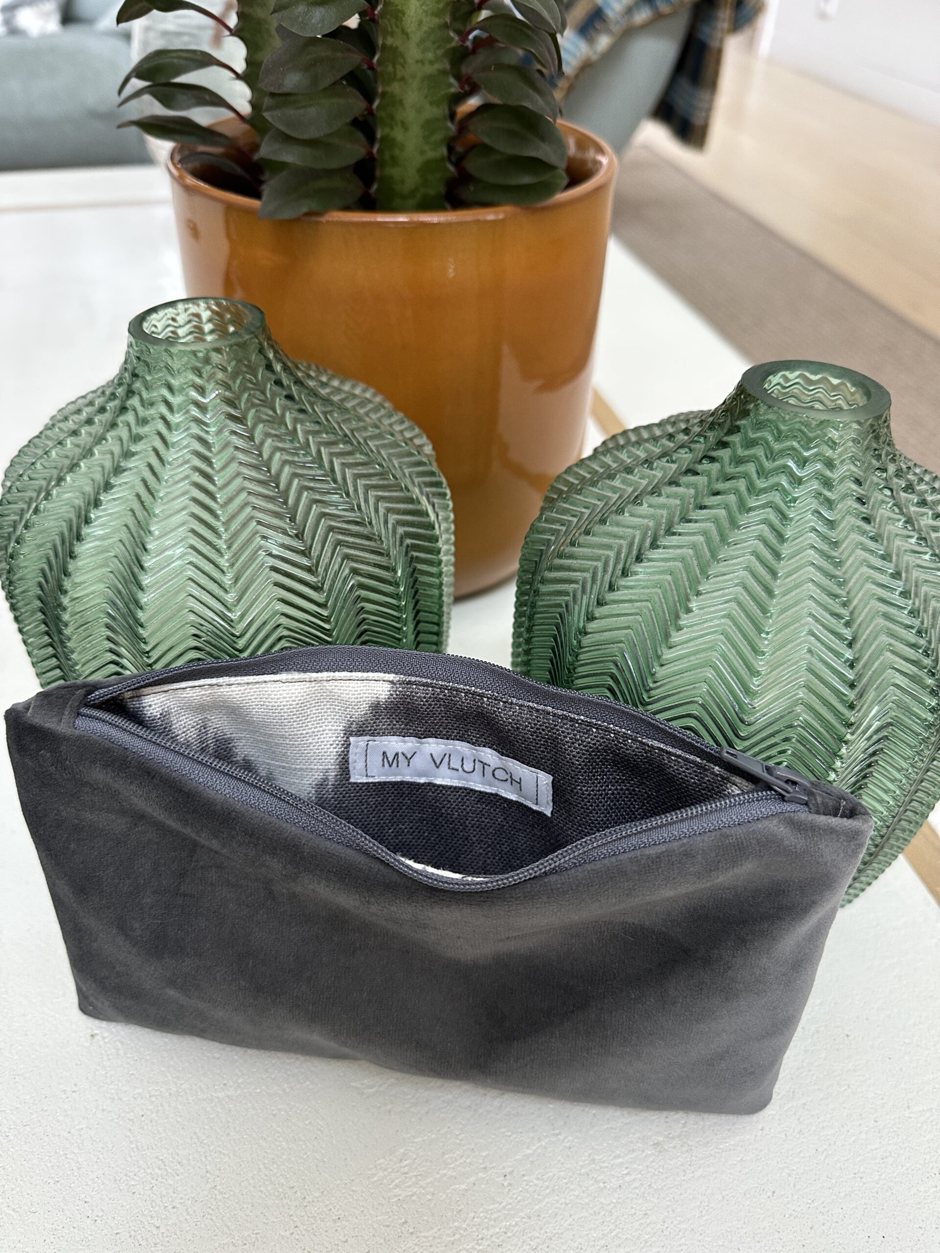 Carterita Gris Arrow